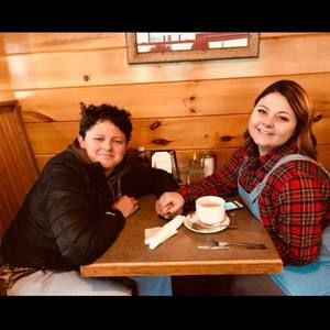 Meet your Posher, Madison